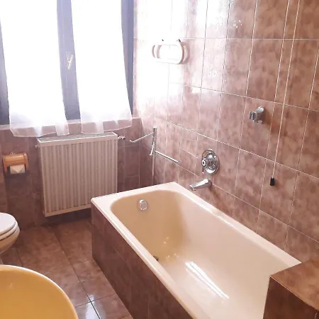 Apartament Como Country House *
